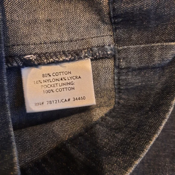 Women's Eileen Fisher Size Medium Jeans - Picture 5 of 5